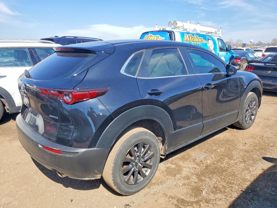 48104696 :رقم المزاد ، 3MVDMBAL8NM446328 vin ، 2022 Mazda Cx-30 مزاد بيع