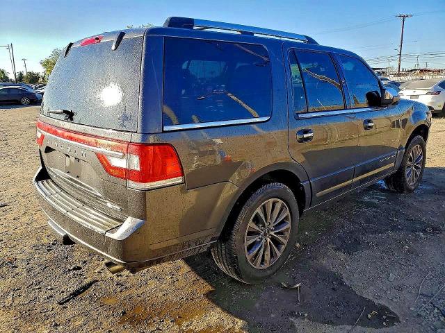 Продаж на аукціоні авто 2015 Lincoln Townhouse Navigator, vin: 5LMJJ2HT8FEJ01738, номер лоту: 51463866