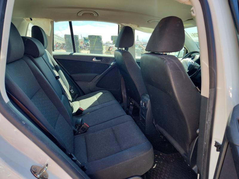 50811226 :رقم المزاد ، WVGAV3AX5EW562303 vin ، 2014 Volkswagen Tiguan مزاد بيع