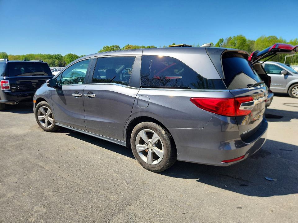 Продаж на аукціоні авто 2018 Honda Odyssey, vin: 5FNRL6H79JB061353, номер лоту: 50361306