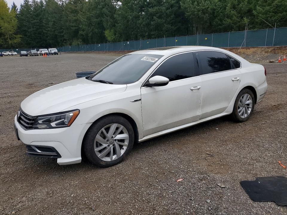 Auction sale of the 2018 Volkswagen Passat, vin: 1VWBA7A39JC004598, lot number: 51022986