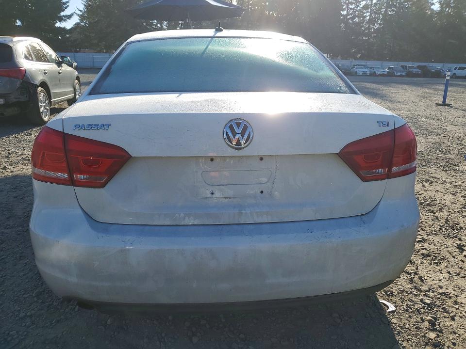 Продажа на аукционе авто 2014 Volkswagen Passat, vin: 1VWAT7A34EC060718, номер лота: 49422596