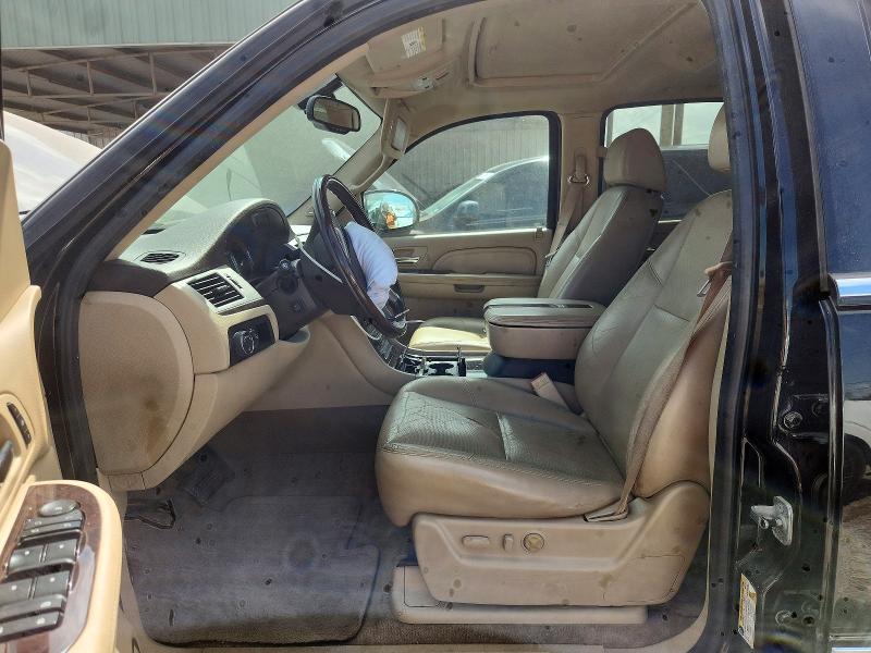 2009 Cadillac Escalade მანქანა იყიდება აუქციონზე, vin: 1GYFC13279R120613, აუქციონის ნომერი: 49001746
