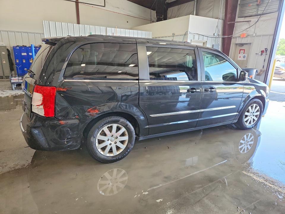 51814526 :رقم المزاد ، 2C4RC1BG8GR199913 vin ، 2016 Chrysler Town & Country مزاد بيع
