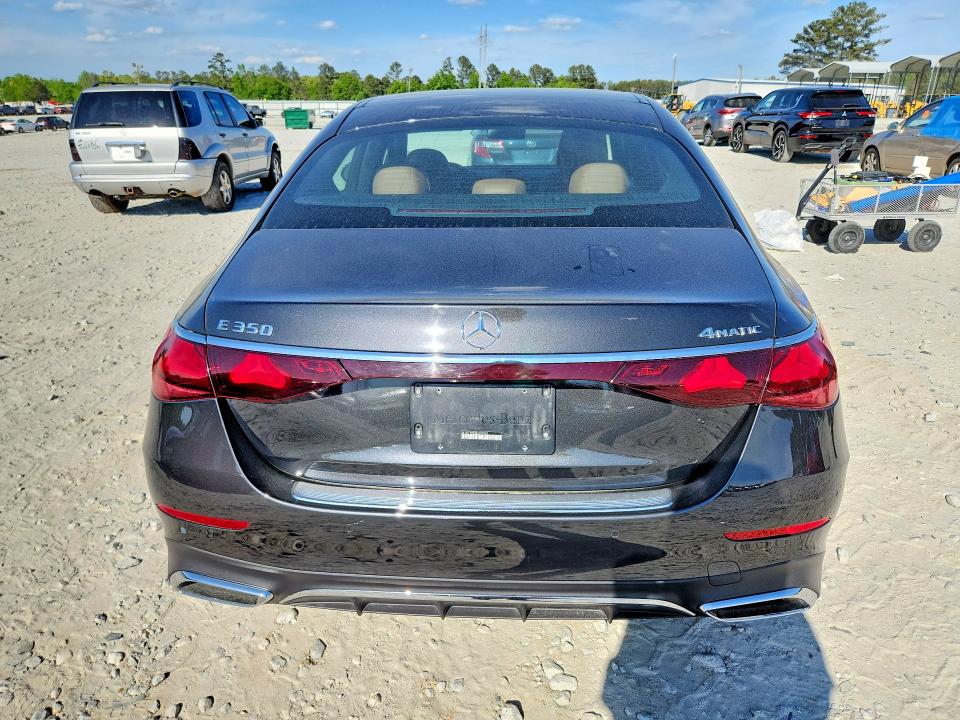 2024 Mercedes Benz E მანქანა იყიდება აუქციონზე, vin: W1KLF4HB8RA025587, აუქციონის ნომერი: 49617056
