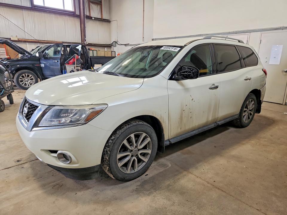 48592916 :رقم المزاد ، 5N1AR2MM1GC627409 vin ، 2016 Nissan Pathfinder مزاد بيع