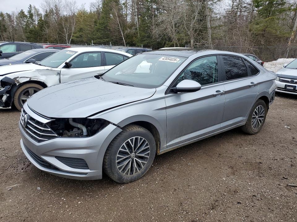 42054026 :رقم المزاد ، 3VWEB7BU5LM014905 vin ، 2020 Volkswagen Jetta Highline 1.4 T مزاد بيع