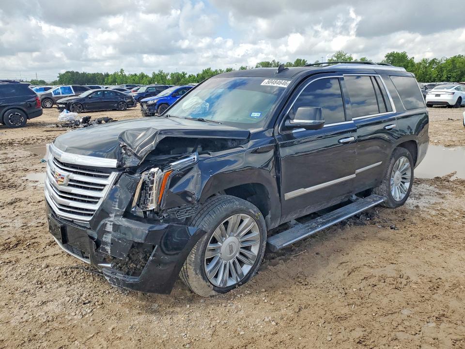 50484646 :رقم المزاد ، 1GYS3DKJ1HR316134 vin ، 2017 Cadillac Escalade مزاد بيع