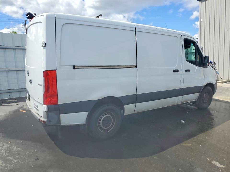 48138286 :رقم المزاد ، W1Y70BGY9NT089221 vin ، 2022 Mercedes-benz Sprinter مزاد بيع