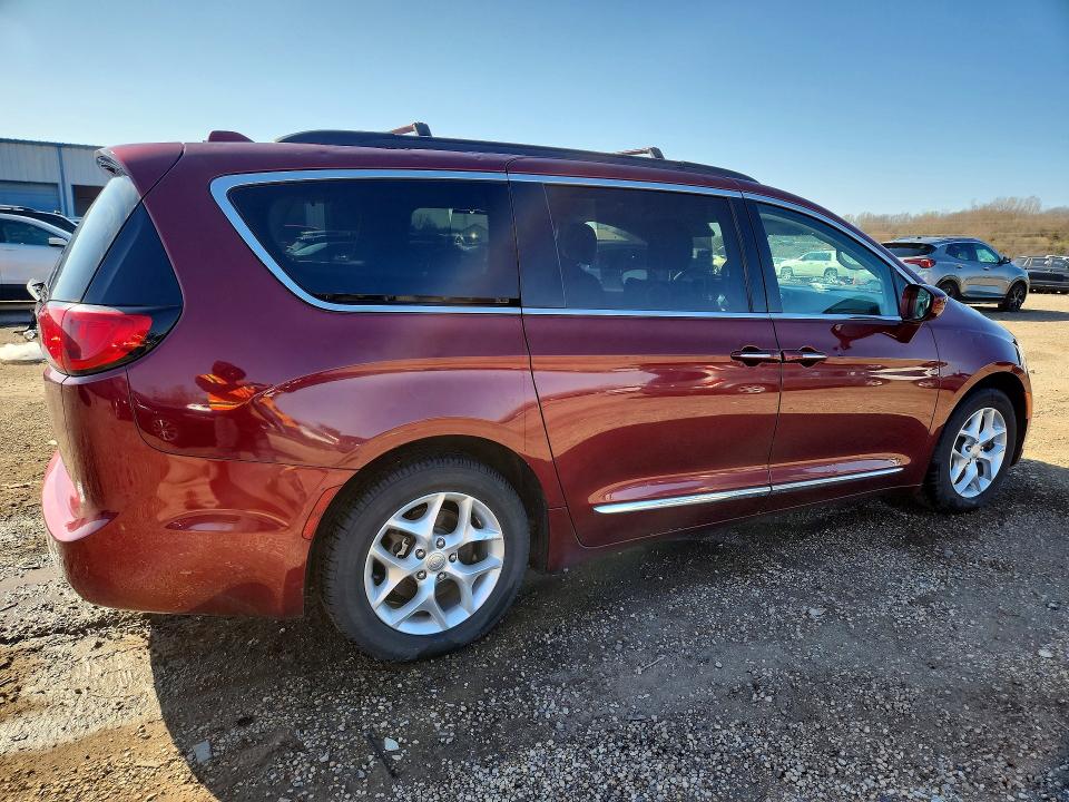 Продаж на аукціоні авто 2017 Chrysler Pacifica, vin: 2C4RC1BG5HR777225, номер лоту: 48486526