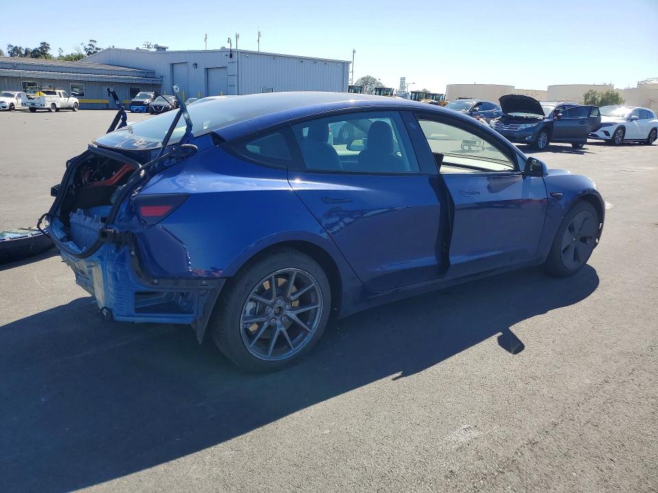 51153196 :رقم المزاد ، 5YJ3E1EA2PF384137 vin ، 2023 Tesla Model 3 مزاد بيع