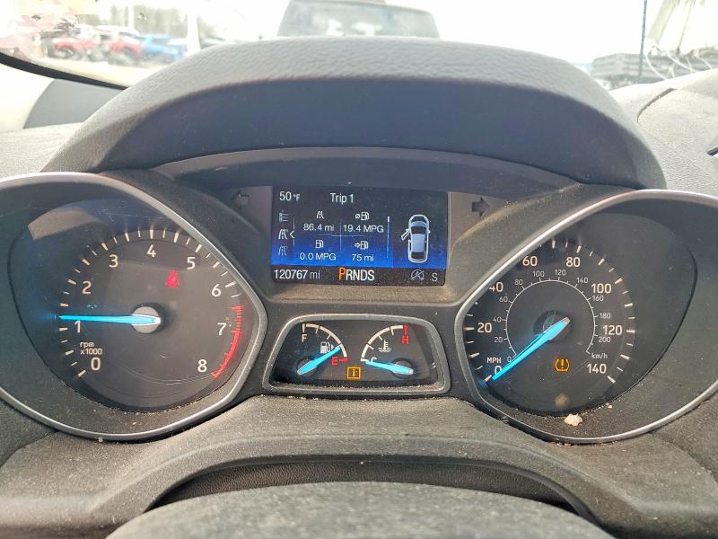 50645046 :رقم المزاد ، 1FMCU0G99HUB28680 vin ، 2017 Ford Escape مزاد بيع