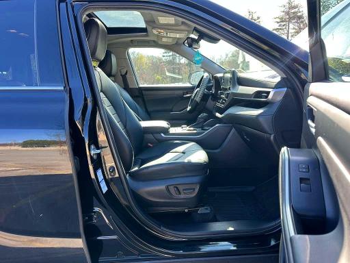Продаж на аукціоні авто 2022 Toyota Highlander, vin: 5TDGZRBH3NS229269, номер лоту: 47682636