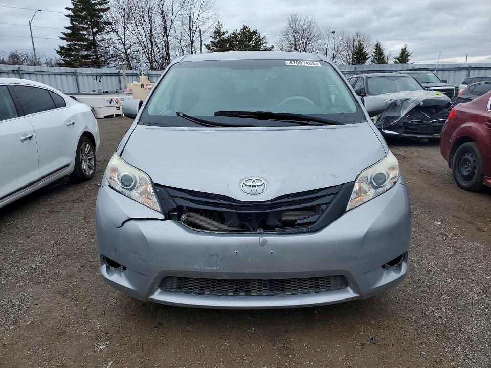 Продаж на аукціоні авто 2011 Toyota Sienna Ce V6, vin: 5TDZK3DC1BS022998, номер лоту: 47087406