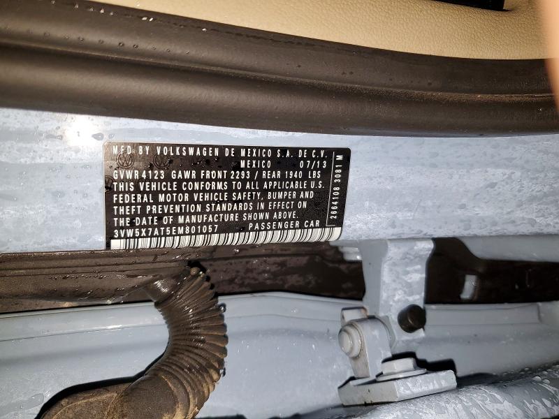 48798796 :رقم المزاد ، 3VW5X7AT5EM801057 vin ، 2014 Volkswagen Beetle مزاد بيع