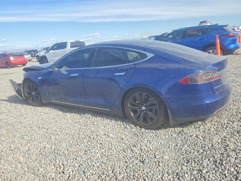 49512366 :رقم المزاد ، 5YJSA1E27GF126664 vin ، 2016 Tesla Model S مزاد بيع
