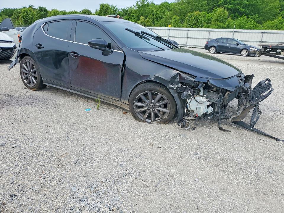 51572766 :رقم المزاد ، JM1BPAKL3M1321841 vin ، 2021 Mazda 3 مزاد بيع