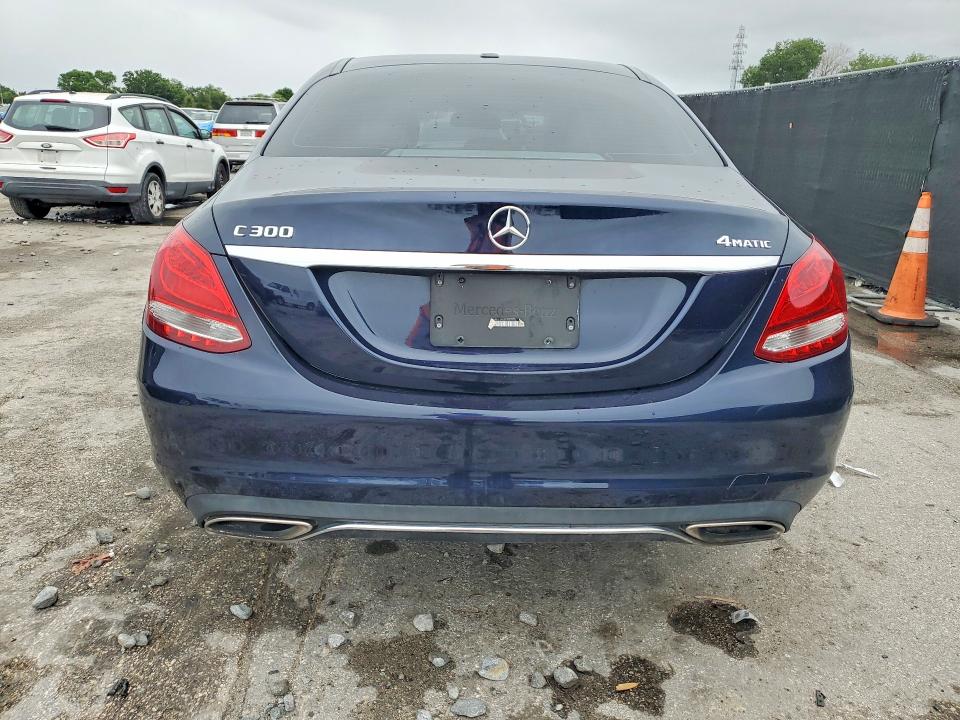 49086206 :رقم المزاد ، 55SWF4KB8JU242678 vin ، 2018 Mercedes-benz C مزاد بيع