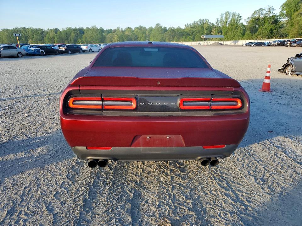 Продажа на аукционе авто 2018 Dodge Challenger, vin: 2C3CDZBT7JH300892, номер лота: 49831226