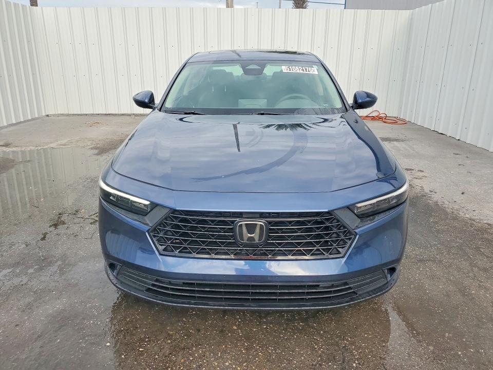 Продажа на аукционе авто 2024 Honda Accord, vin: 1HGCY1F32RA009174, номер лота: 51082176