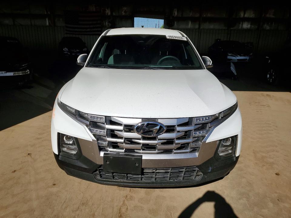48696666 :رقم المزاد ، 5NTJBDAE6NH009863 vin ، 2022 Hyundai Santa Cruz مزاد بيع