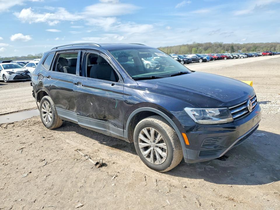 49879686 :رقم المزاد ، 3VV1B7AX6LM013664 vin ، 2020 Volkswagen Tiguan مزاد بيع