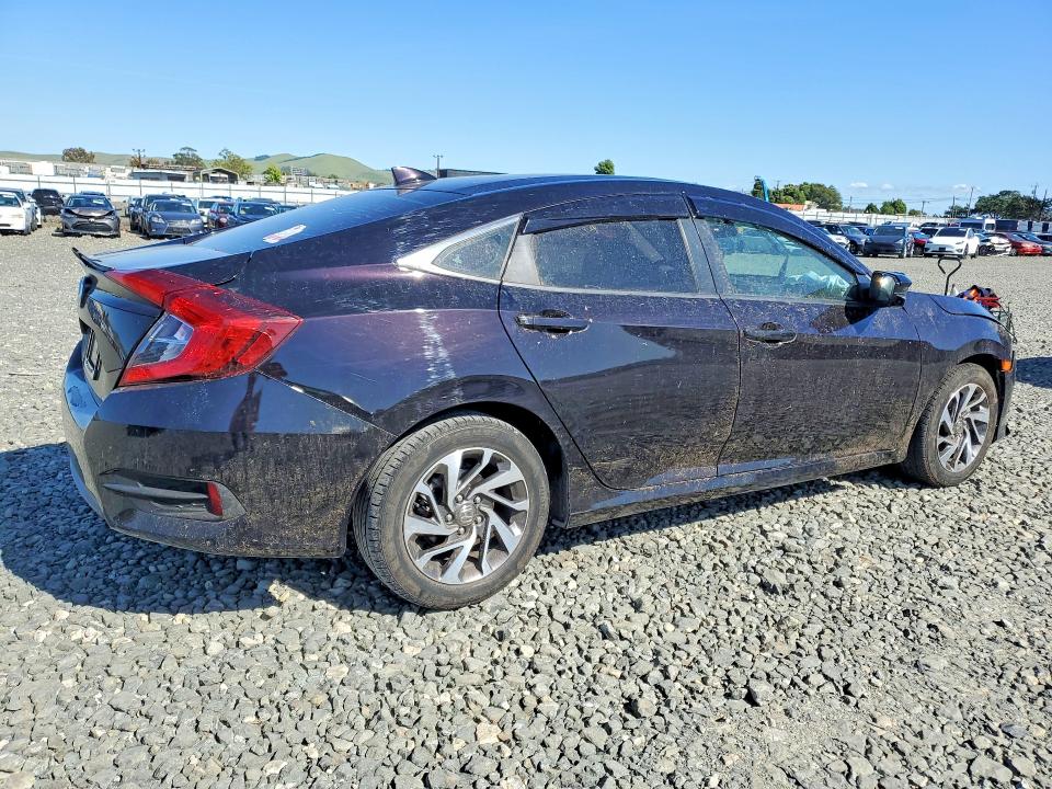 Продажа на аукционе авто 2017 Honda Civic, vin: 2HGFC2F70HH501092, номер лота: 49982996