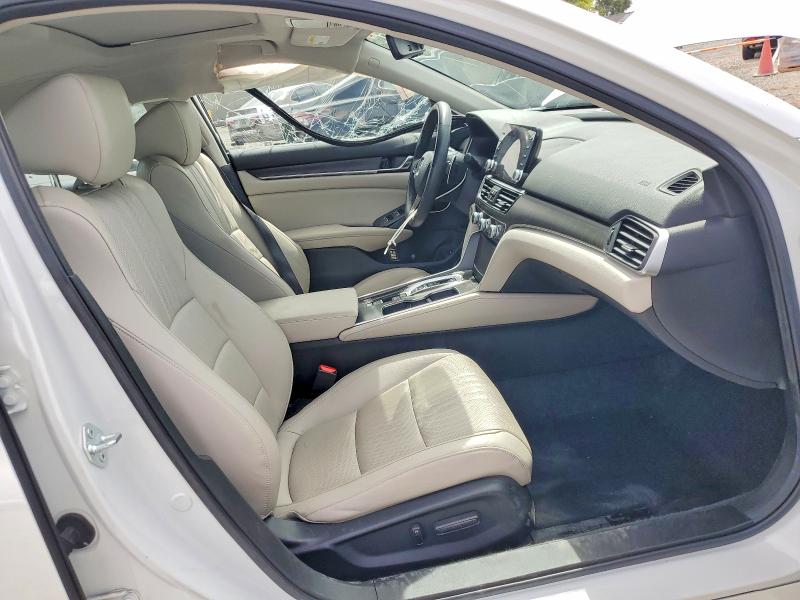 51651366 :رقم المزاد ، 1HGCV3F56NA024065 vin ، 2022 Honda Accord مزاد بيع