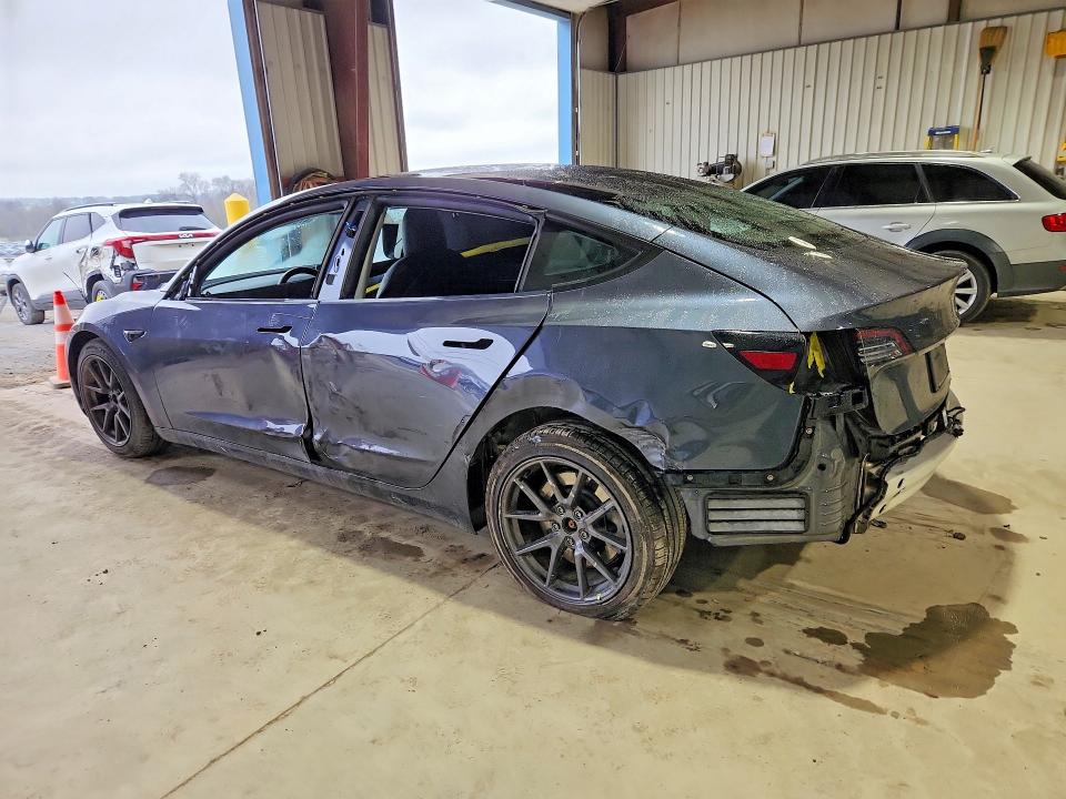 Продажа на аукционе авто 2021 Tesla Model 3, vin: 5YJ3E1EB3MF852719, номер лота: 47043046