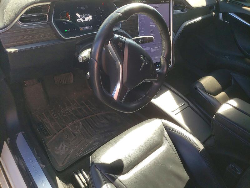 48970296 :رقم المزاد ، 5YJSA1E28GF151590 vin ، 2016 Tesla Model S مزاد بيع