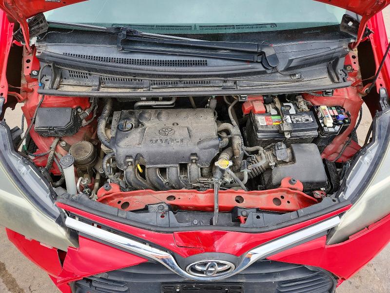 2015 Toyota Yaris მანქანა იყიდება აუქციონზე, vin: VNKKTUD30FA027057, აუქციონის ნომერი: 51696166