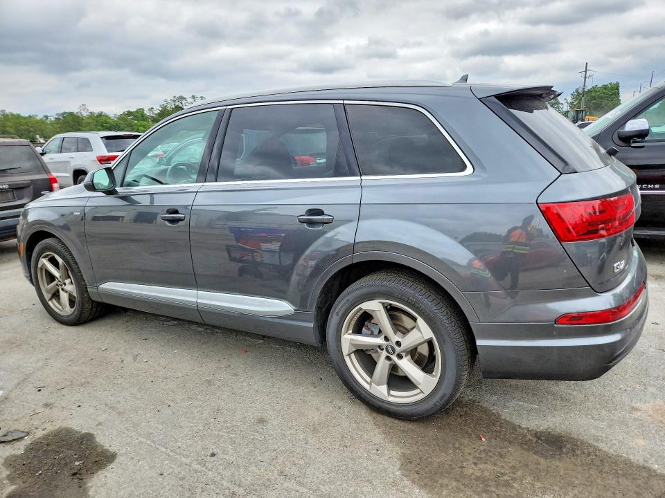 2019 Audi Q7 მანქანა იყიდება აუქციონზე, vin: WA1MAAF71KD018392, აუქციონის ნომერი: 51065706