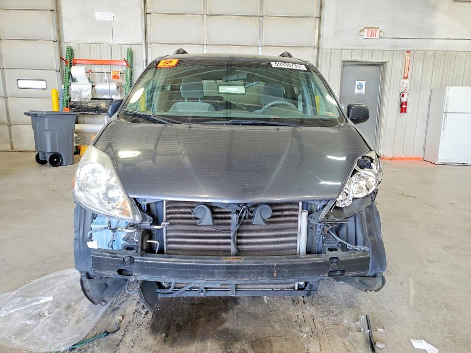Продаж на аукціоні авто 2010 Toyota Sienna, vin: 5TDKK4CC1AS316733, номер лоту: 50630736
