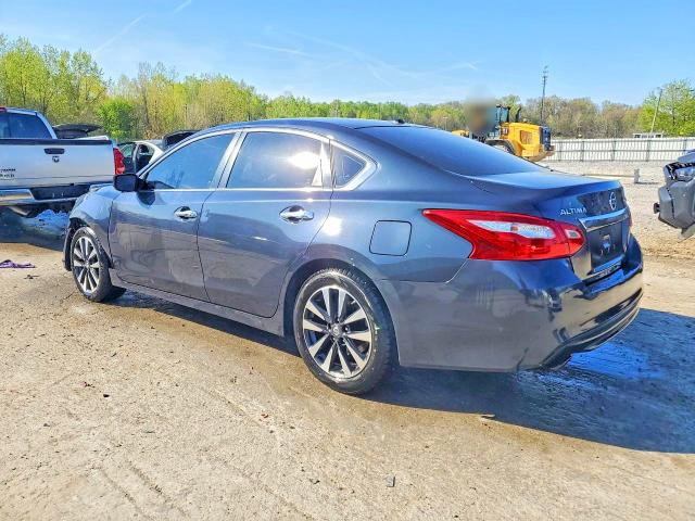 48975656 :رقم المزاد ، 1N4AL3AP6HC280015 vin ، 2017 Nissan Altima مزاد بيع