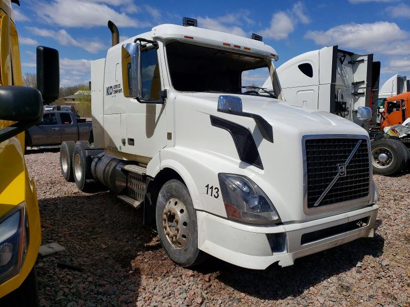 Продажа на аукционе авто 2013 Volvo Vn, vin: 4V4NC9EH6DN130880, номер лота: 51513306