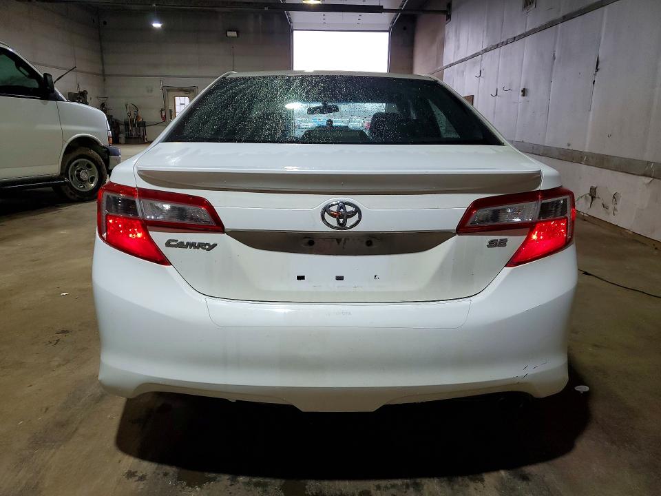 2013 Toyota Camry მანქანა იყიდება აუქციონზე, vin: 4T1BF1FK7DU719231, აუქციონის ნომერი: 48828426