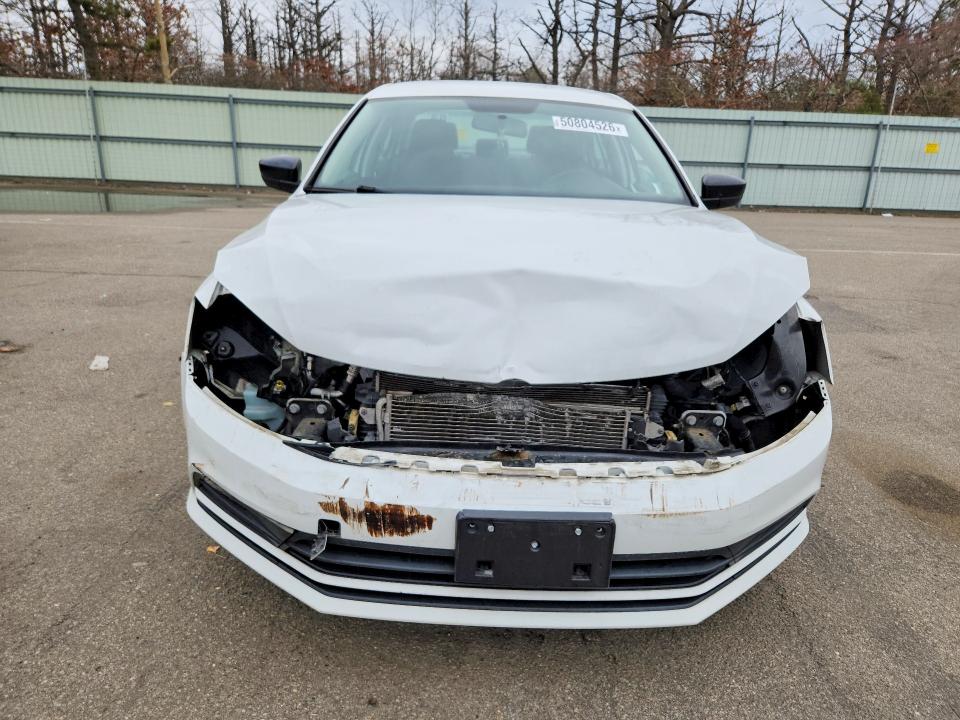 50804526 :رقم المزاد ، 3VWD17AJ9FM283435 vin ، 2015 Volkswagen Jetta مزاد بيع