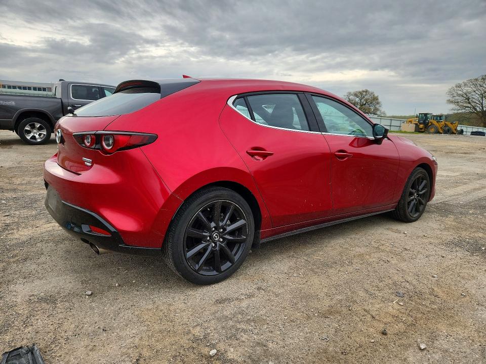 50675556 :رقم المزاد ، JM1BPBJYXP1602414 vin ، 2023 Mazda 3 مزاد بيع