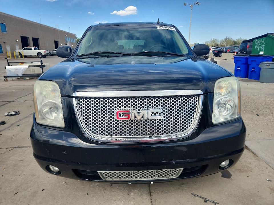 Продажа на аукционе авто 2007 Gmc Yukon Xl, vin: 1GKFK66817J216470, номер лота: 50697086