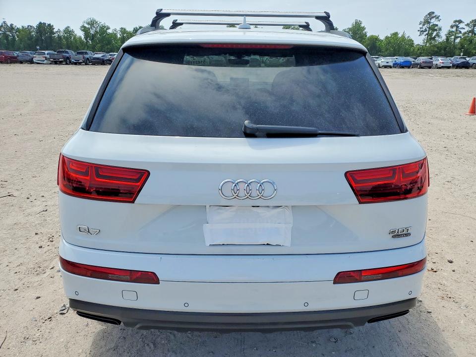 Продажа на аукционе авто 2018 Audi Q7, vin: WA1VAAF78JD014794, номер лота: 51431196