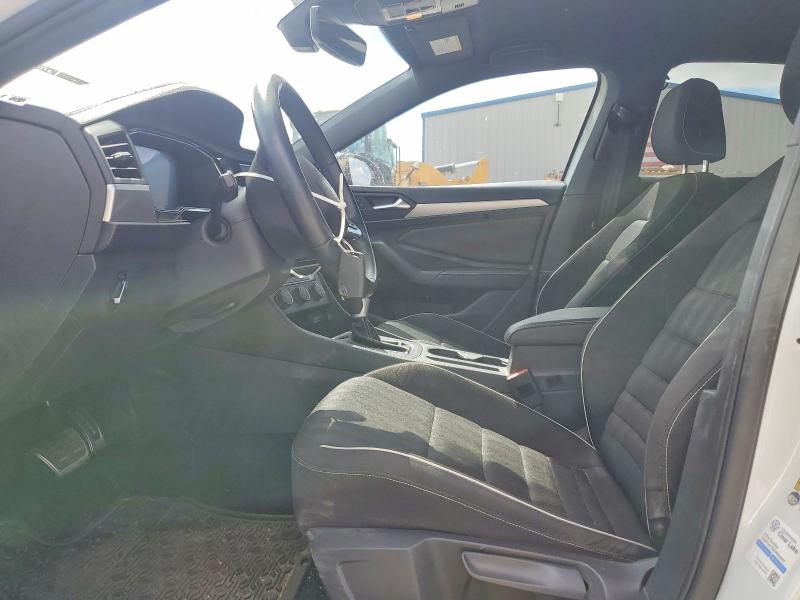 Продаж на аукціоні авто 2024 Volkswagen Jetta, vin: 3VWBM7BU3RM011507, номер лоту: 49271966