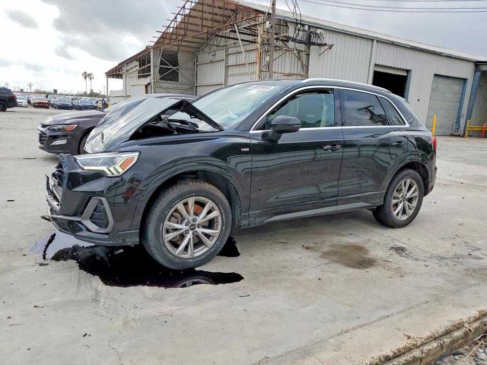 Продажа на аукционе авто 2023 Audi Q3, vin: WA1DECF31P1086701, номер лота: 49828956