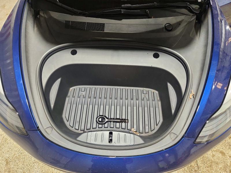2022 Tesla Model 3 მანქანა იყიდება აუქციონზე, vin: 5YJ3E1EA3NF372320, აუქციონის ნომერი: 50014076