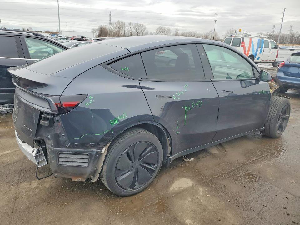 47800726 :رقم المزاد ، 7SAYGDEE8TF378845 vin ، 2026 Tesla Model Y مزاد بيع