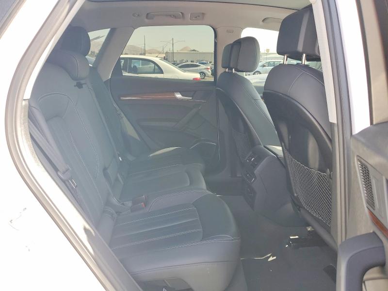 50183416 :رقم المزاد ، WA1EAAFY7N2117778 vin ، 2022 Audi Q5 مزاد بيع