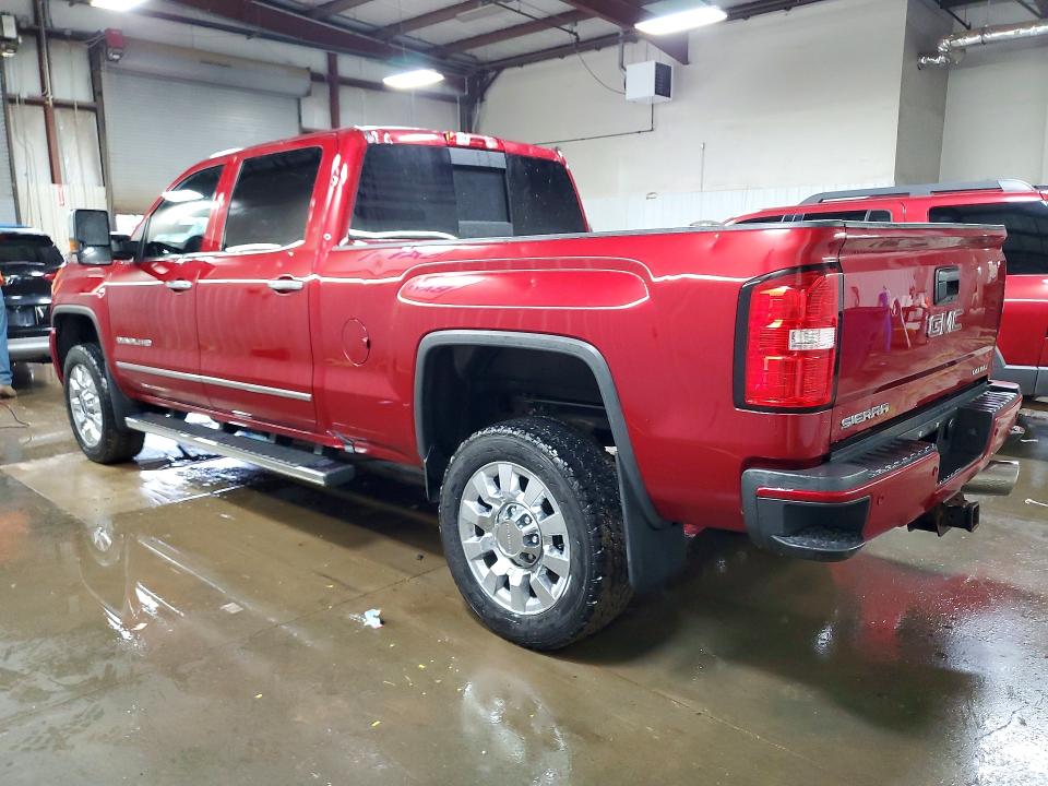 49605196 :رقم المزاد ، 1GT12UEY0JF113918 vin ، 2018 Gmc Sierra مزاد بيع