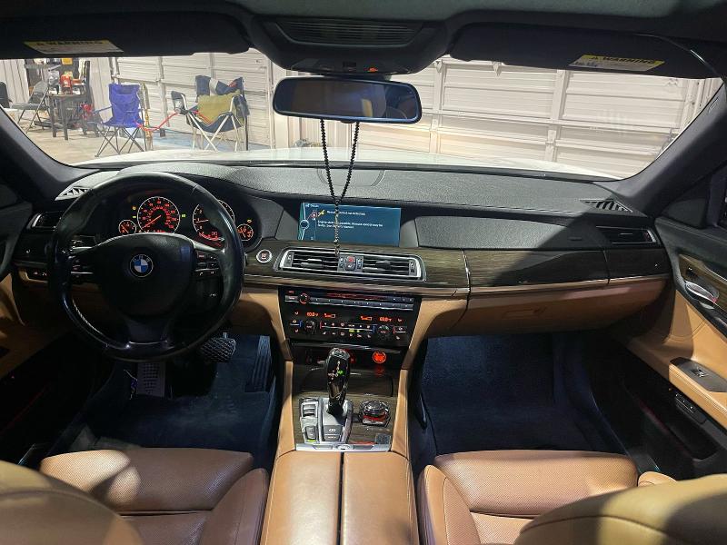 Продаж на аукціоні авто 2010 Bmw 750, vin: WBAKB8C58ACY64395, номер лоту: 50856386