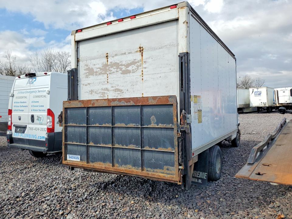 49235186 :رقم المزاد ، 1GBJG31U851233133 vin ، 2005 Chevrolet Express G3500 مزاد بيع