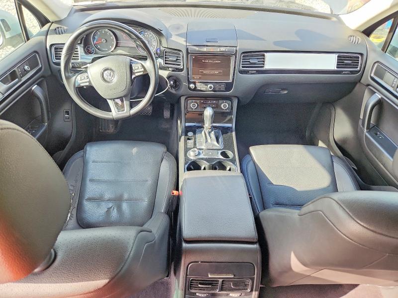50438396 :رقم المزاد ، WVGEF9BP7FD002831 vin ، 2015 Volkswagen Touareg مزاد بيع