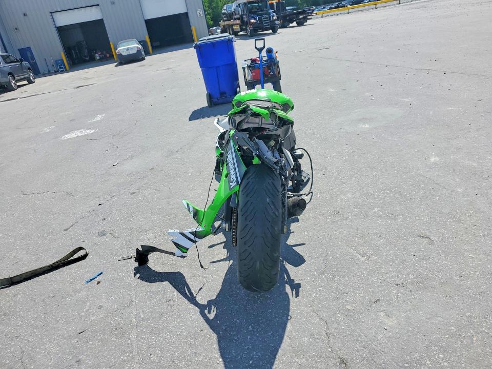 2015 Kawasaki Zx1000 მანქანა იყიდება აუქციონზე, vin: JKAZXCJ12FA025331, აუქციონის ნომერი: 51323586